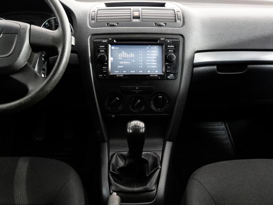 Skoda Octavia II (A5) Рестайлинг Санкт-Петербург  - изображение 11