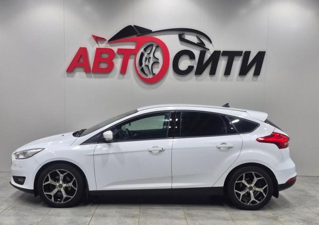 Ford Focus III Рестайлинг с пробегом 2018 года, цена 1 040 000 рублей, 160000 км, хэтчбек, Автокод Объявления