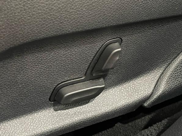 Mercedes-Benz E-Класс V (W213 S213 C238) Рестайлинг с пробегом 2021 года, цена 3 150 000 рублей, 235257 км, седан, Автокод Объявления