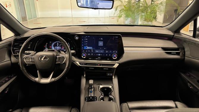 Lexus RX V с пробегом 2023 года, цена 7 500 000 рублей, 64871 км, внедорожник, Автокод Объявления