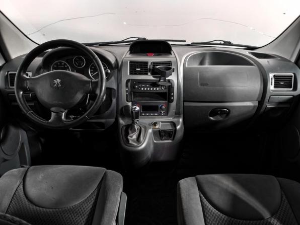 Peugeot Expert II Рестайлинг с пробегом 2015 года, цена 1 159 000 рублей, 250000 км, минивэн, Автокод Объявления