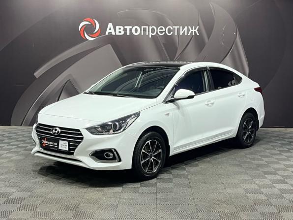 Hyundai Solaris II с пробегом 2018 года, цена 1 250 000 рублей, 122000 км, седан, Автокод Объявления