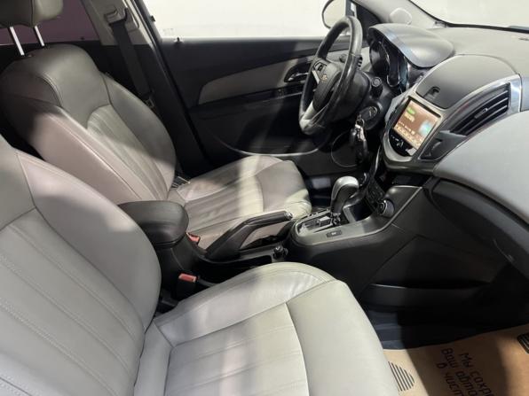 Chevrolet Cruze I Рестайлинг с пробегом 2013 года, цена 649 500 рублей, 296485 км, седан, Автокод Объявления