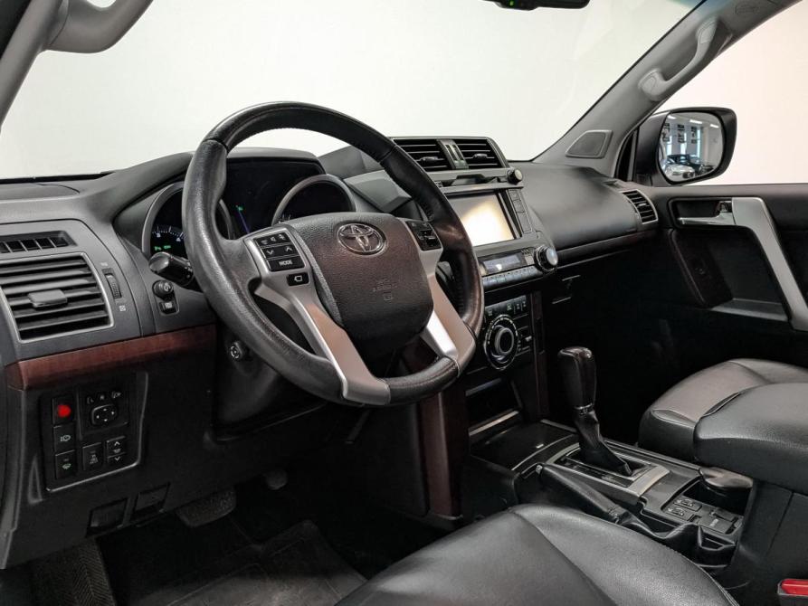 Toyota Land Cruiser Prado 150 Series Рестайлинг 1 Санкт-Петербург  - изображение 15
