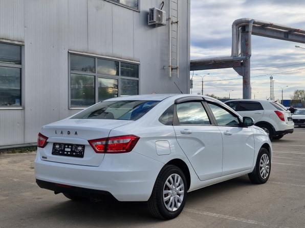Lada (ВАЗ) Vesta I с пробегом 2022 года, цена 875 000 рублей, 194021 км, седан, Автокод Объявления