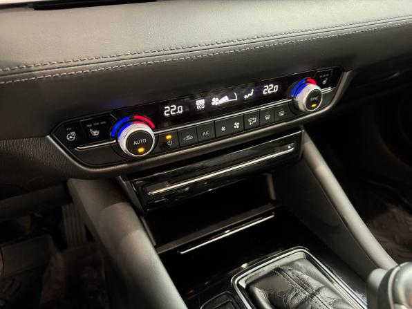 Mazda 6 III (GJ) Рестайлинг 2 с пробегом 2020 года, цена 2 199 000 рублей, 129000 км, седан, Автокод Объявления