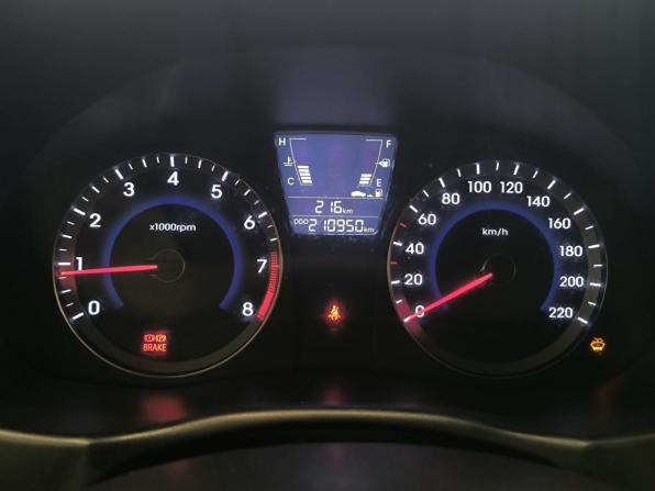 Hyundai Solaris I с пробегом 2011 года, цена 550 000 рублей, 210937 км, седан, Автокод Объявления