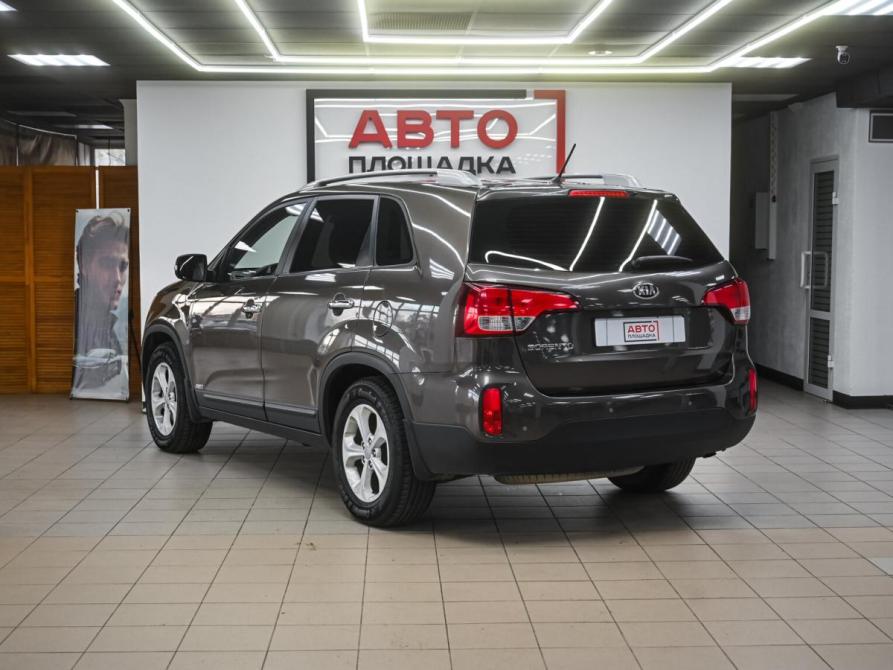 Kia Sorento II Рестайлинг Челябинск  - изображение 6