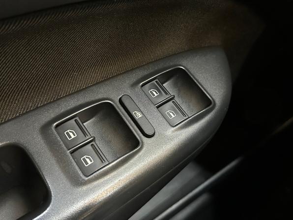 Skoda Octavia II (A5) Рестайлинг с пробегом 2013 года, цена 925 000 рублей, 142410 км, лифтбек, Автокод Объявления
