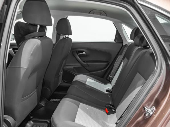 Volkswagen Polo V с пробегом 2015 года, цена 1 000 000 рублей, 167855 км, седан, Автокод Объявления