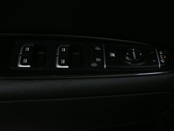 Kia Optima IV с пробегом 2018 года, цена 1 756 000 рублей, 142000 км, седан, Автокод Объявления