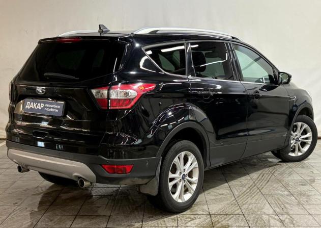 Ford Kuga II Рестайлинг с пробегом 2018 года, цена 1 750 000 рублей, 120000 км, внедорожник, Автокод Объявления