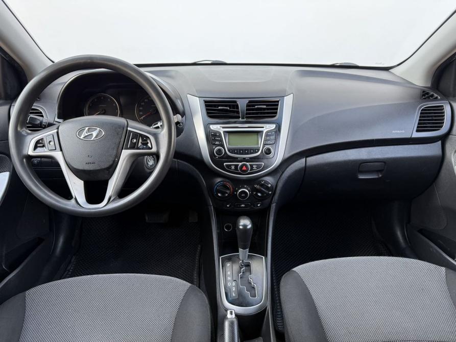 Hyundai Solaris I Москва  - изображение 12