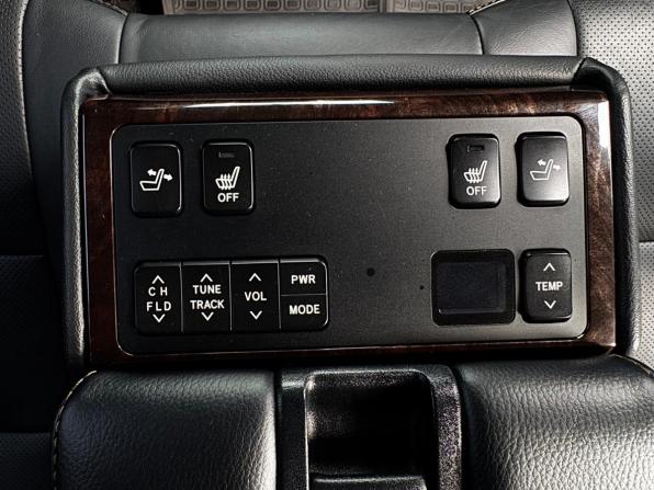 Toyota Camry VII (XV50) Рестайлинг 2 с пробегом 2017 года, цена 2 170 000 рублей, 183533 км, седан, Автокод Объявления