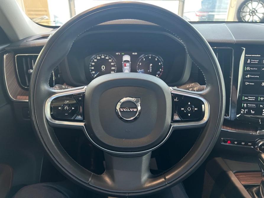 Volvo XC60 II Москва  - изображение 13