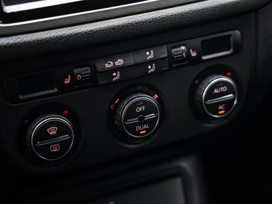 Volkswagen Tiguan I Санкт-Петербург  - изображение 15