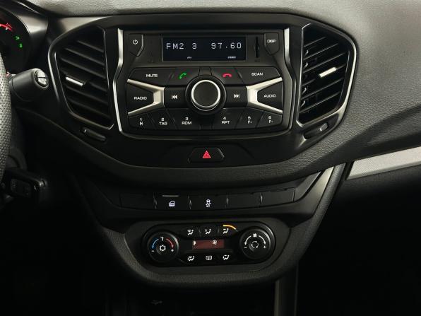 Lada (ВАЗ) Vesta I с пробегом 2019 года, цена 970 000 рублей, 72998 км, седан, Автокод Объявления