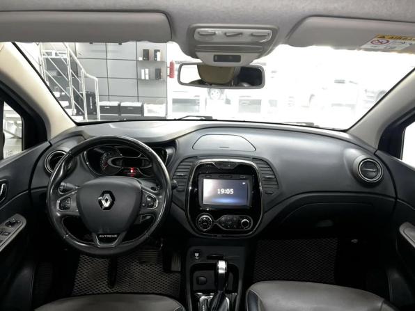 Renault Kaptur I с пробегом 2018 года, цена 1 540 000 рублей, 150300 км, внедорожник, Автокод Объявления