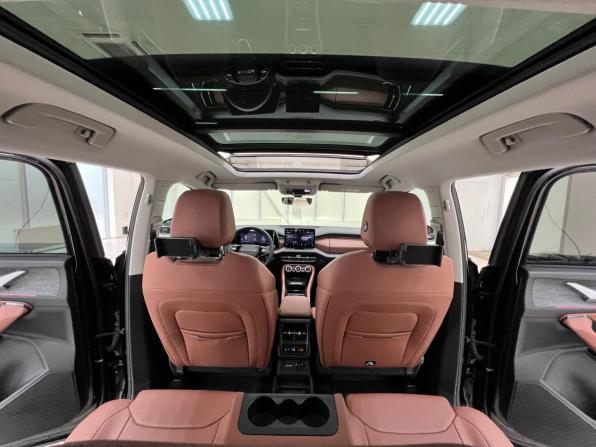 Skoda Kodiaq II с пробегом 2025 года, цена 5 470 000 рублей, 4492 км, внедорожник, Автокод Объявления