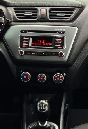 Kia Rio III Рестайлинг с пробегом 2016 года, цена 1 025 000 рублей, 174323 км, седан, Автокод Объявления
