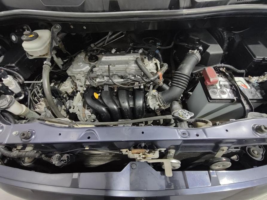 Toyota Voxy II (R70) Нижневартовск  - изображение 11