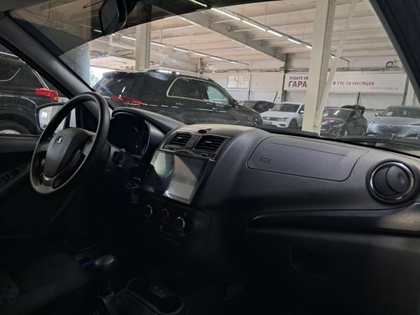 Lada (ВАЗ) Granta I Рестайлинг с пробегом 2022 года, цена 699 000 рублей, 42196 км, лифтбек, Автокод Объявления