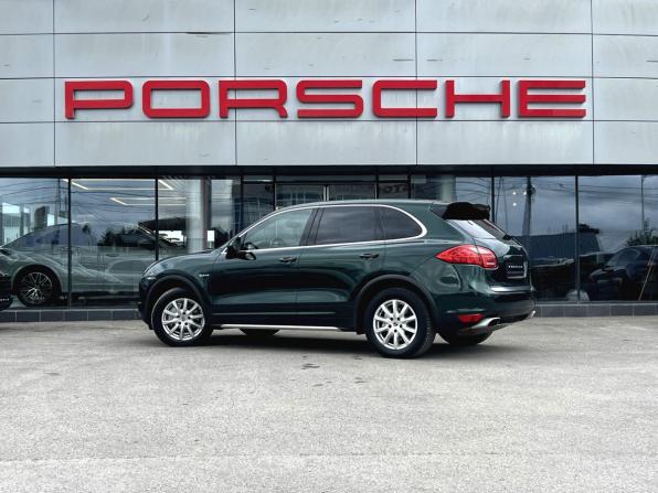 Porsche Cayenne II (958) с пробегом 2012 года, цена 1 499 000 рублей, 254846 км, внедорожник, Автокод Объявления