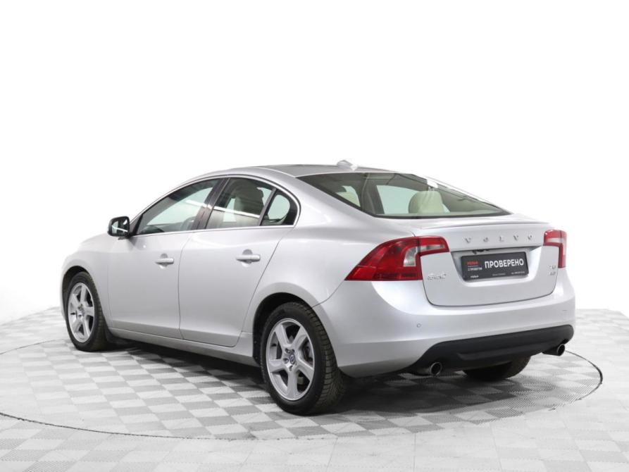Volvo S60 II Москва  - изображение 7