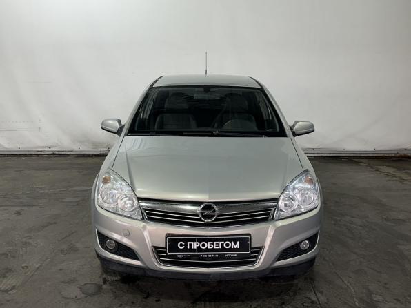 Opel Astra H Рестайлинг с пробегом 2008 года, цена 599 000 рублей, 115000 км, седан, Автокод Объявления