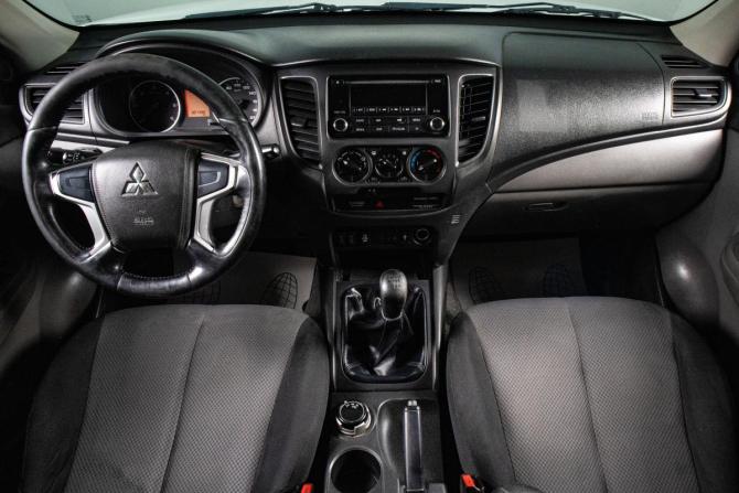 Mitsubishi L200 V с пробегом 2017 года, цена 2 589 000 рублей, 307390 км, offers.body_type.unknown, Автокод Объявления
