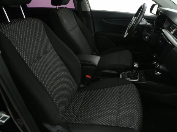 Kia Rio IV с пробегом 2018 года, цена 1 289 000 рублей, 82800 км, седан, Автокод Объявления