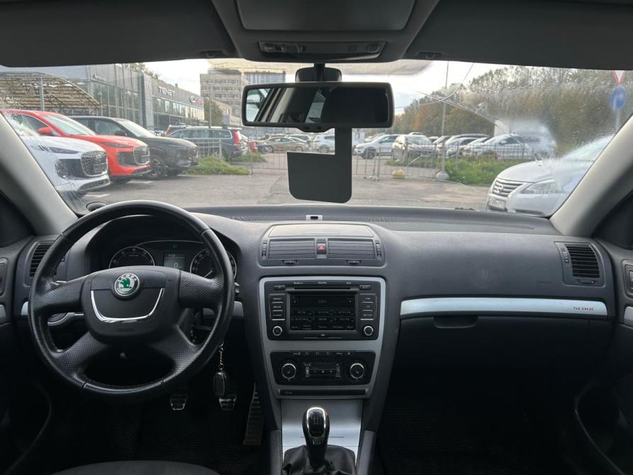 Skoda Octavia II (A5) Рестайлинг Санкт-Петербург  - изображение 5