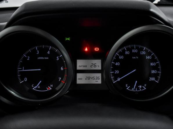 Toyota Land Cruiser Prado 150 Series Рестайлинг 1 с пробегом 2016 года, цена 2 663 000 рублей, 284536 км, внедорожник, Автокод Объявления
