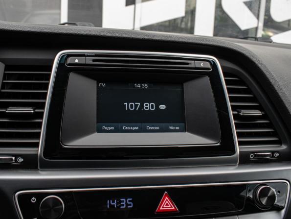 Hyundai Sonata VII (LF) Рестайлинг с пробегом 2019 года, цена 1 840 000 рублей, 147827 км, седан, Автокод Объявления