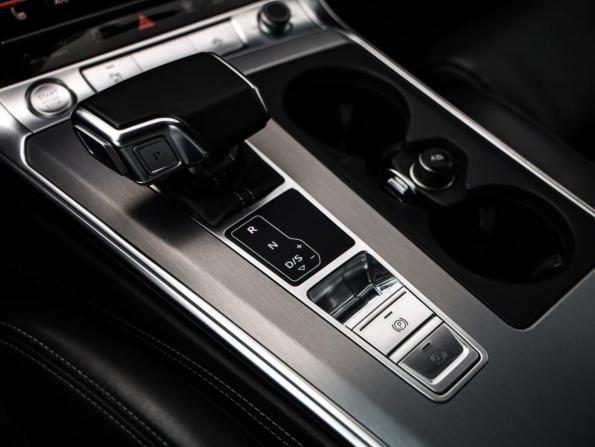 Audi A6 V (C8) с пробегом 2019 года, цена 3 655 000 рублей, 113055 км, седан, Автокод Объявления