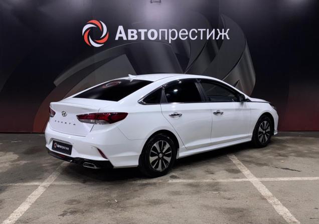 Hyundai Sonata VII (LF) Рестайлинг с пробегом 2019 года, цена 1 660 000 рублей, 148455 км, седан, Автокод Объявления