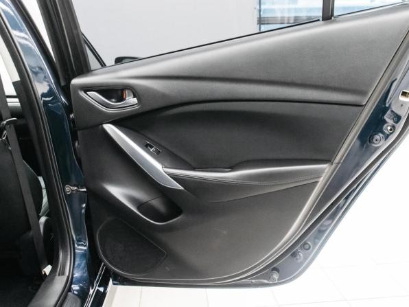 Mazda 6 III (GJ) с пробегом 2015 года, цена 1 499 000 рублей, 138350 км, седан, Автокод Объявления