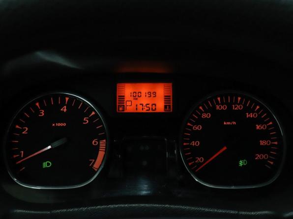 Renault Duster I с пробегом 2013 года, цена 997 000 рублей, 100200 км, внедорожник, Автокод Объявления