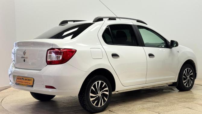 Renault Logan II Рестайлинг с пробегом 2019 года, цена 1 075 000 рублей, 55000 км, седан, Автокод Объявления