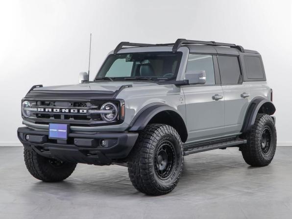 Ford Bronco VI с пробегом 2022 года, цена 8 318 888 рублей, 26112 км, внедорожник, Автокод Объявления