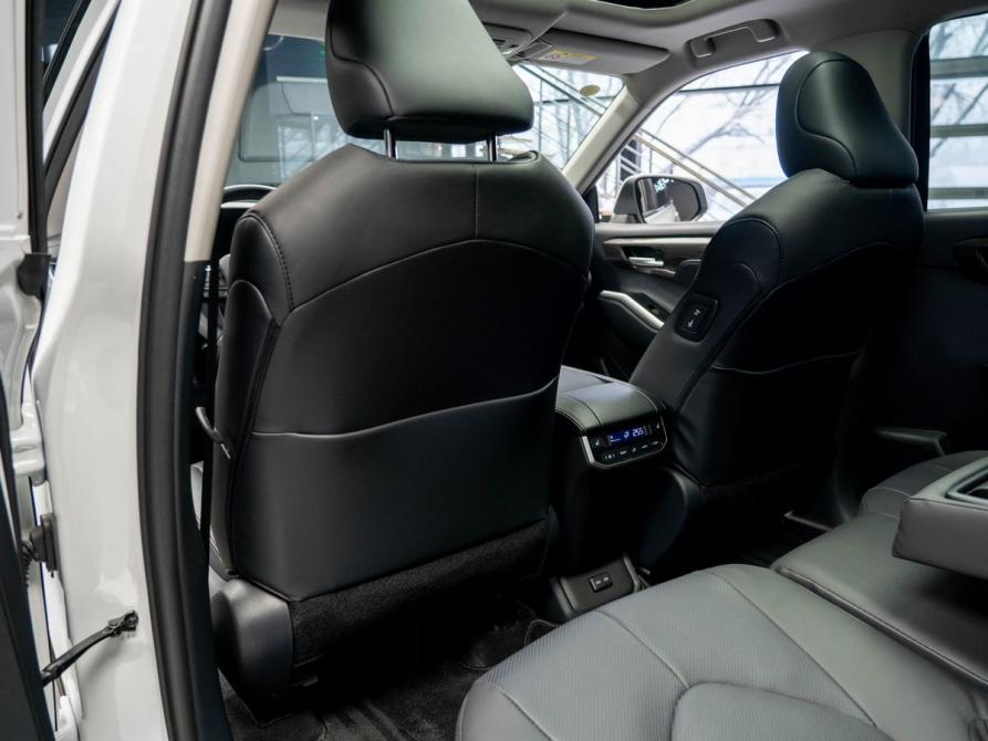 Toyota Highlander IV (XU70) Москва  - изображение 23
