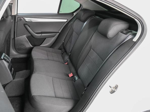 Skoda Octavia III (A7) с пробегом 2014 года, цена 1 179 000 рублей, 131553 км, лифтбек, Автокод Объявления