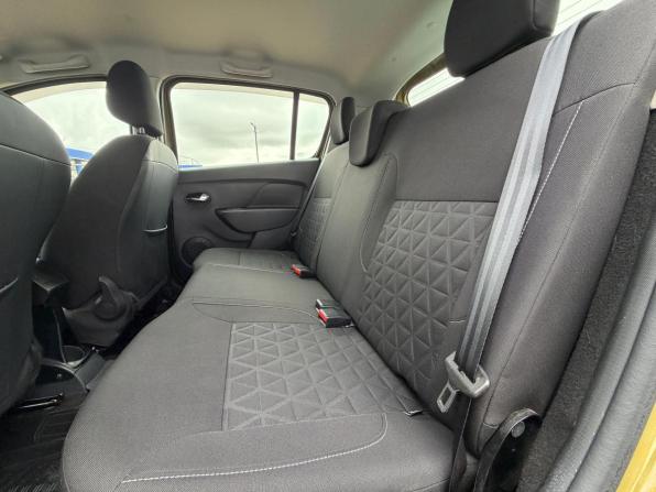 Renault Sandero II с пробегом 2017 года, цена 1 100 000 рублей, 99403 км, хэтчбек, Автокод Объявления