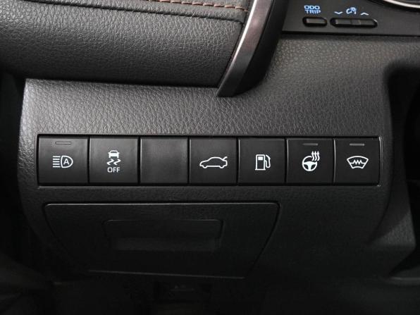 Toyota Camry VIII (XV70) с пробегом 2018 года, цена 2 677 000 рублей, 171250 км, седан, Автокод Объявления