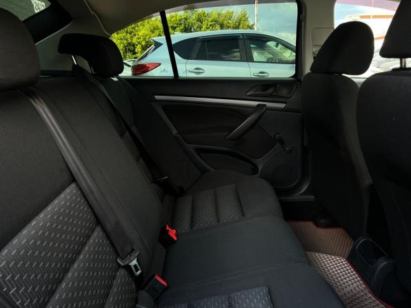 Skoda Octavia II (A5) Рестайлинг с пробегом 2013 года, цена 750 000 рублей, 257535 км, лифтбек, Автокод Объявления