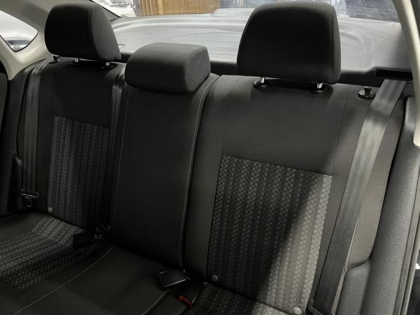 Volkswagen Polo V с пробегом 2015 года, цена 1 045 000 рублей, 100882 км, седан, Автокод Объявления