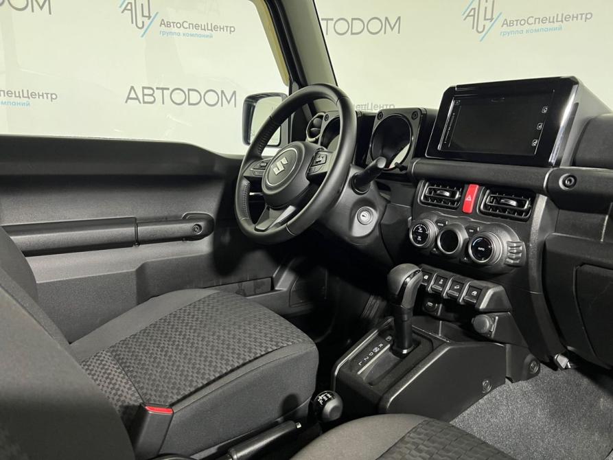 Suzuki Jimny IV Москва  - изображение 9