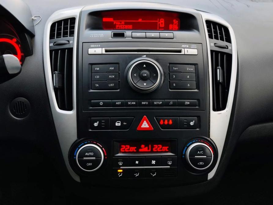 Kia Ceed I Рестайлинг Санкт-Петербург  - изображение 12