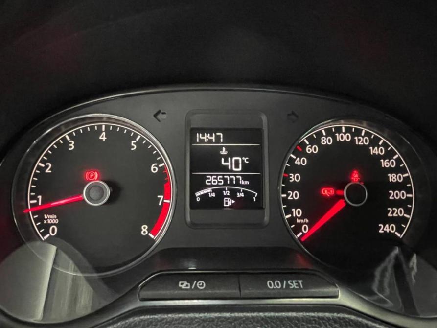 Volkswagen Polo V Рестайлинг Серпухов  - изображение 15