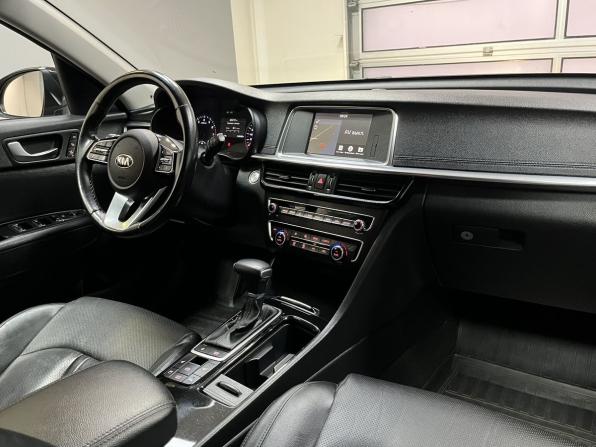 Kia Optima IV Рестайлинг с пробегом 2019 года, цена 2 050 000 рублей, 128000 км, седан, Автокод Объявления